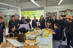LINE_ALBUM_2782026_260831_2